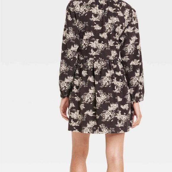 Universal Thread Medium brown floral print corduroy balloon sleeve dress - Picture 3 of 7